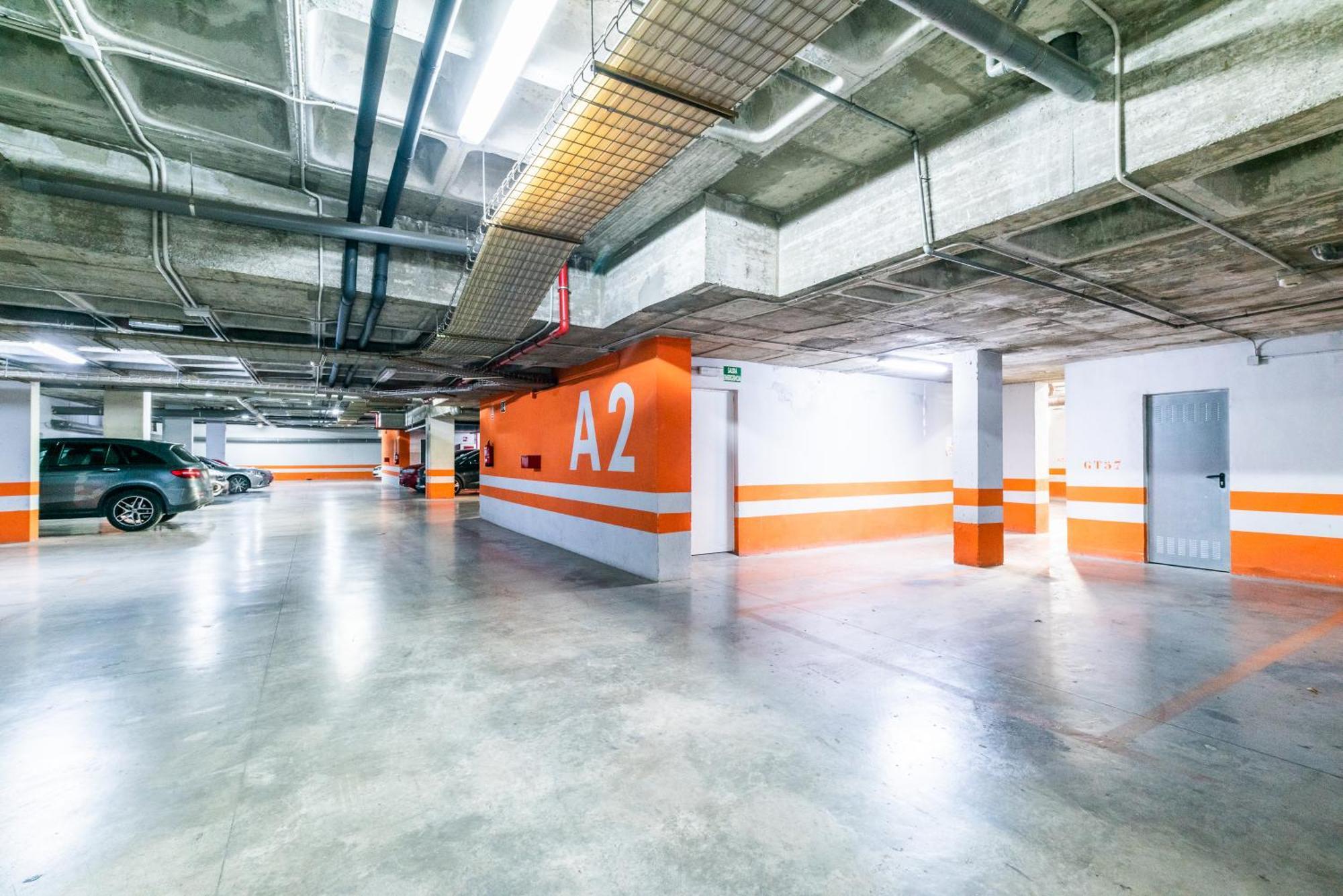 شقة Tuguest Avenida De La Investigacion - Free Parking غرناطة المظهر الخارجي الصورة