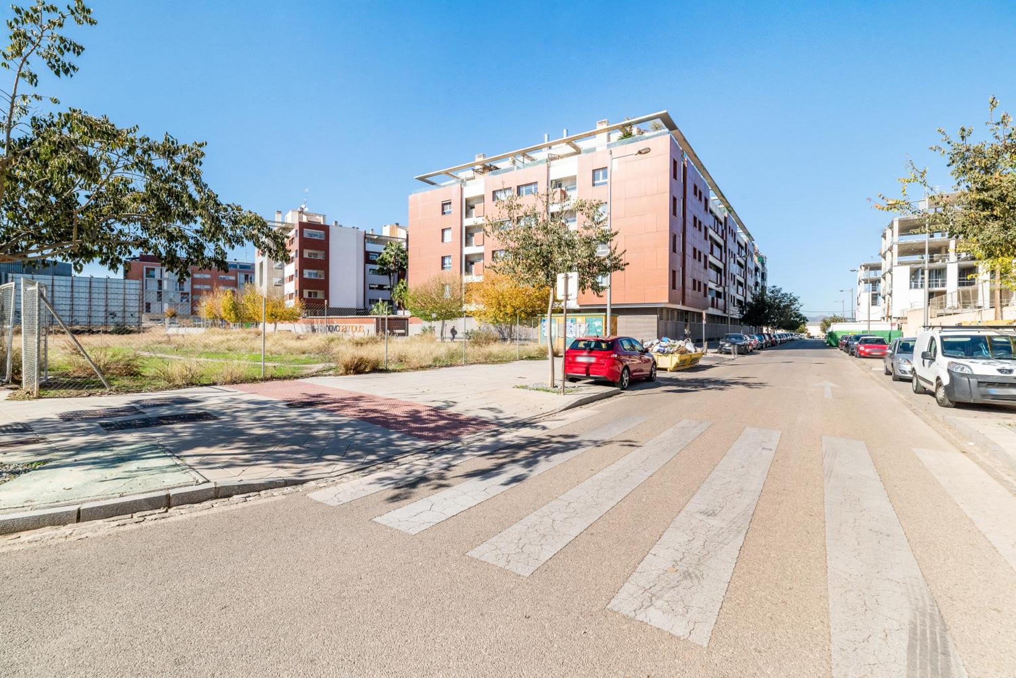 شقة Tuguest Avenida De La Investigacion - Free Parking غرناطة المظهر الخارجي الصورة